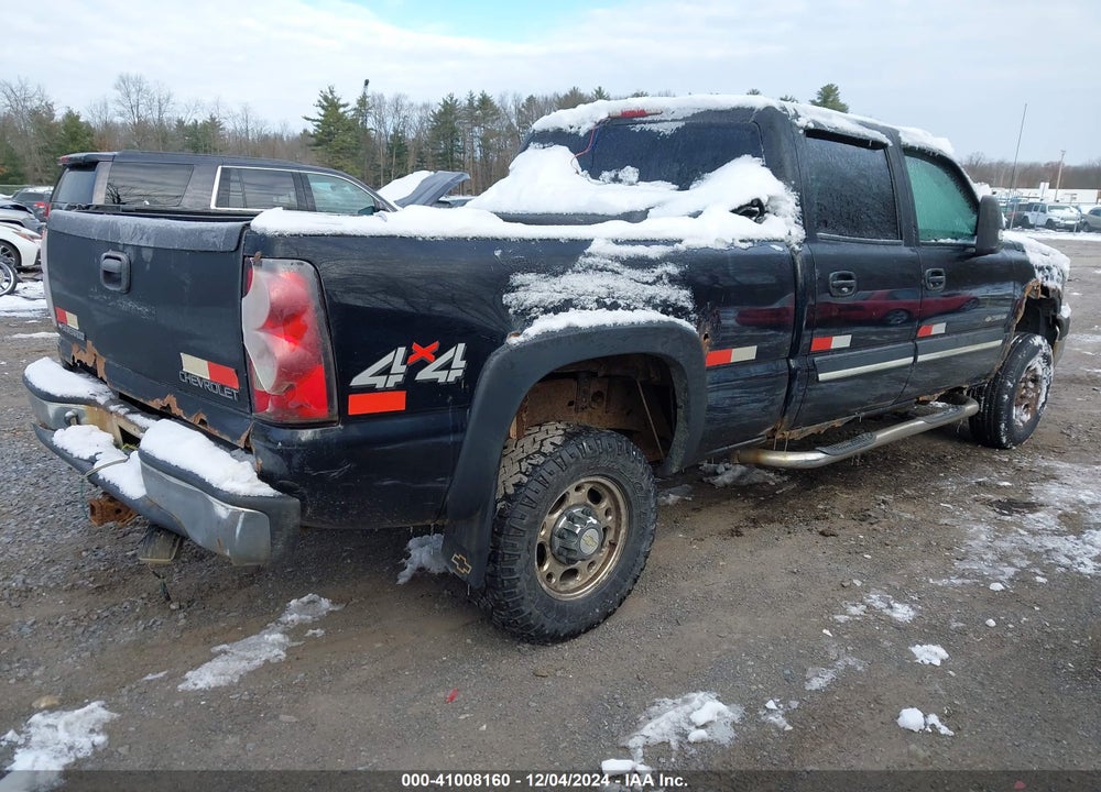2005 CHEVROLET SILVERADO 2500HD LS VIN: 1GCHK23U75F839641