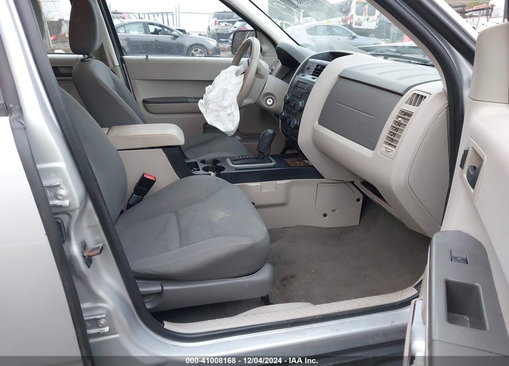 2008 FORD ESCAPE XLS/XLS MANUAL VIN: 1FMCU02Z28KA62945