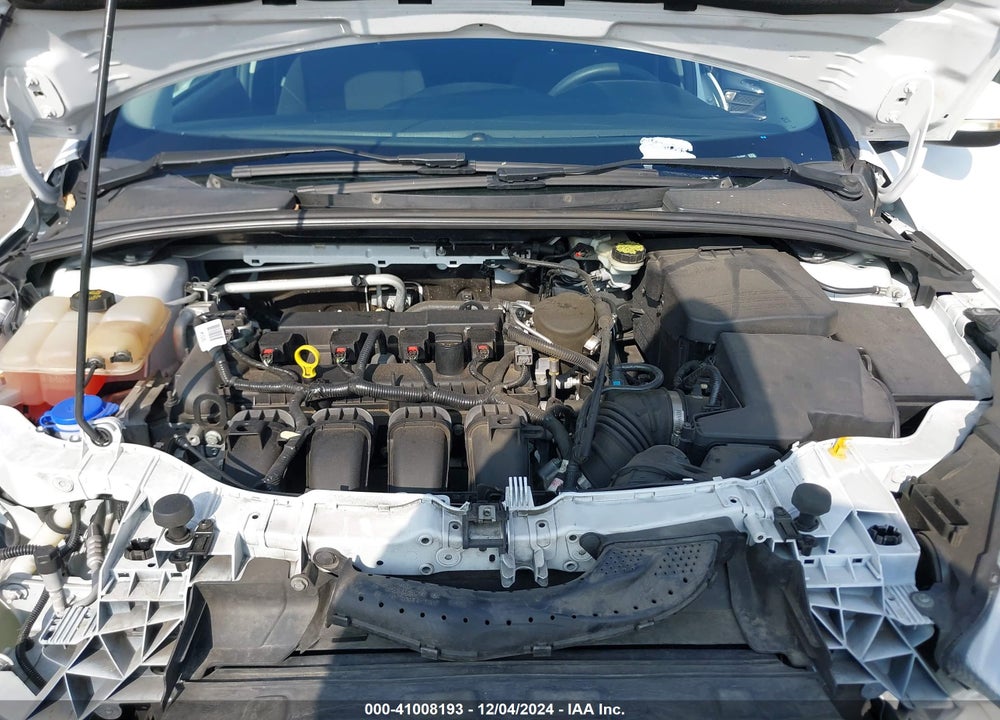 2015 FORD FOCUS SE VIN: 1FADP3F23FL207034
