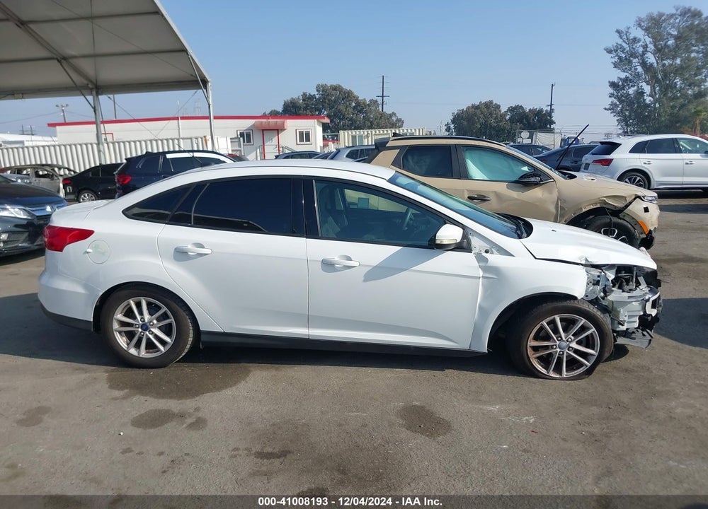 2015 FORD FOCUS SE VIN: 1FADP3F23FL207034