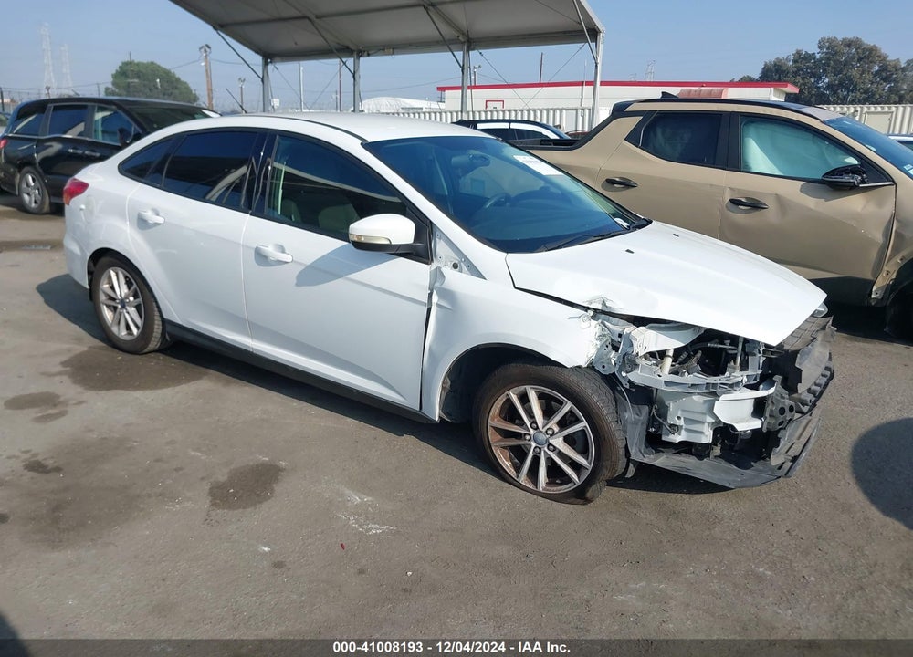 2015 FORD FOCUS SE VIN: 1FADP3F23FL207034