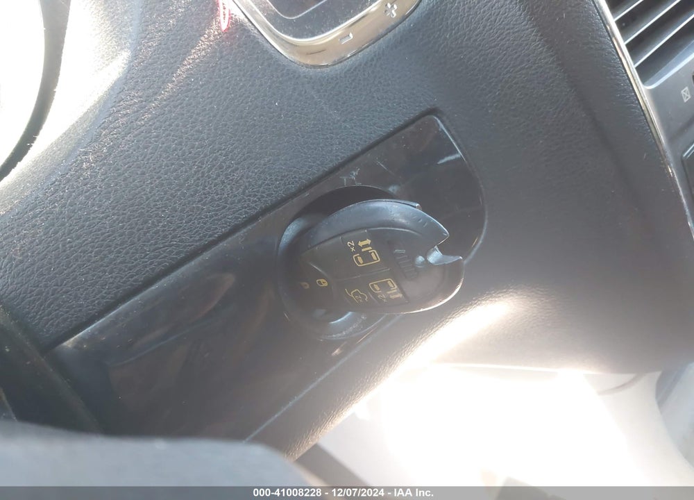 2013 DODGE GRAND CARAVAN SXT VIN: 2C4RDGCGXDR582861