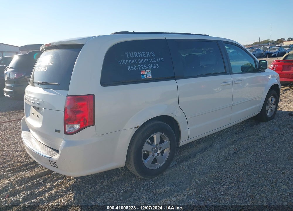 2013 DODGE GRAND CARAVAN SXT VIN: 2C4RDGCGXDR582861