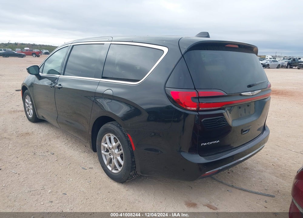 2024 CHRYSLER PACIFICA TOURING L VIN: 2C4RC1BG7RR124638