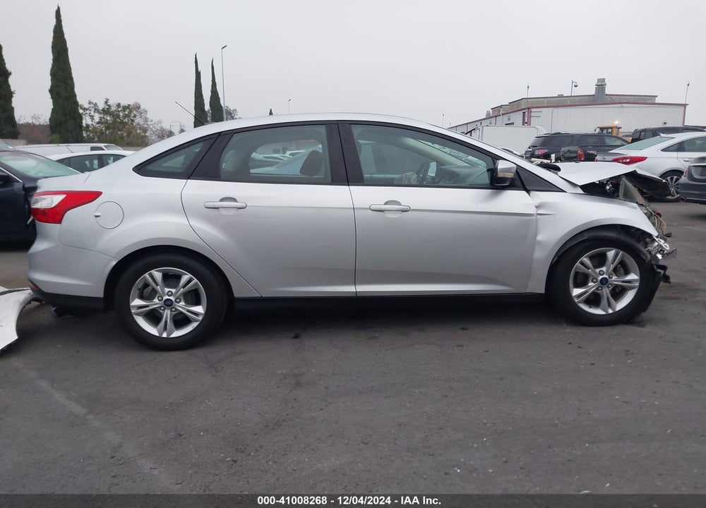 2014 FORD FOCUS SE VIN: 1FADP3F21EL302061