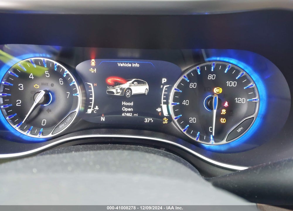 2018 CHRYSLER PACIFICA LIMITED VIN: 2C4RC1GG9JR261674