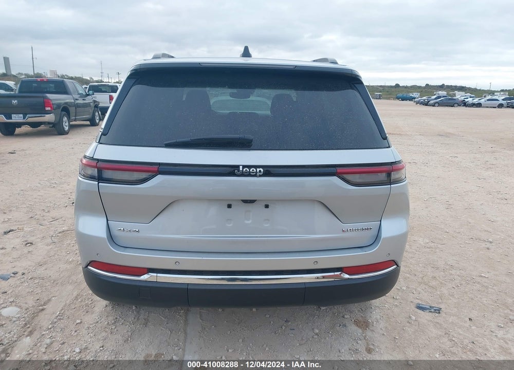 2023 JEEP GRAND CHEROKEE LAREDO 4X4 VIN: 1C4RJHAG5PC578697