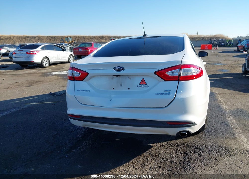 2015 FORD FUSION VIN: 3FA6P0LU2FR195005