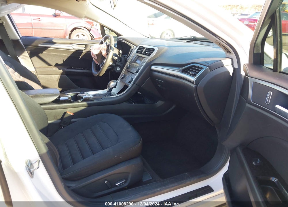 2015 FORD FUSION VIN: 3FA6P0LU2FR195005