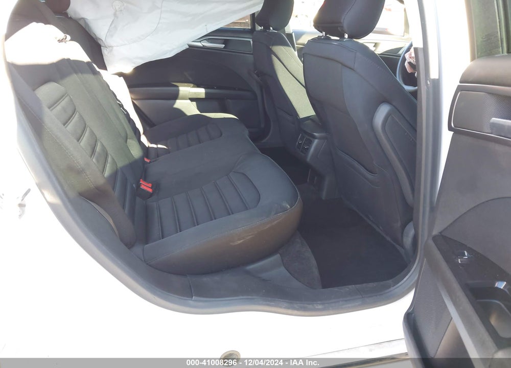 2015 FORD FUSION VIN: 3FA6P0LU2FR195005