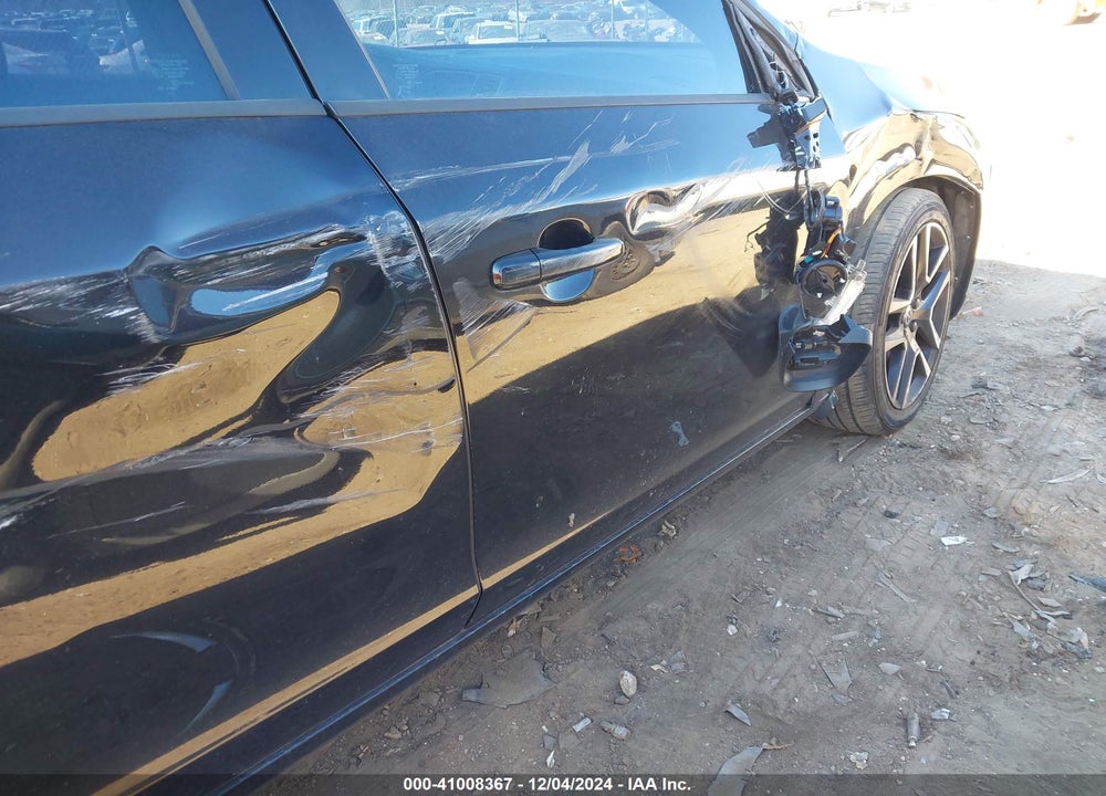 2017 VOLVO S60 VIN: YV126MFL7H2420428