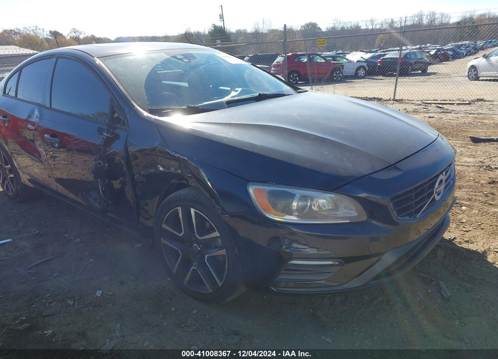 2017 VOLVO S60 VIN: YV126MFL7H2420428