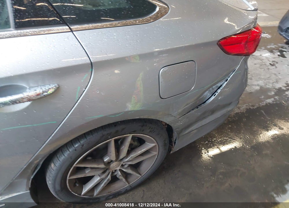 2015 HYUNDAI SONATA SPORT 2.0T VIN: 5NPE34AB1FH039809