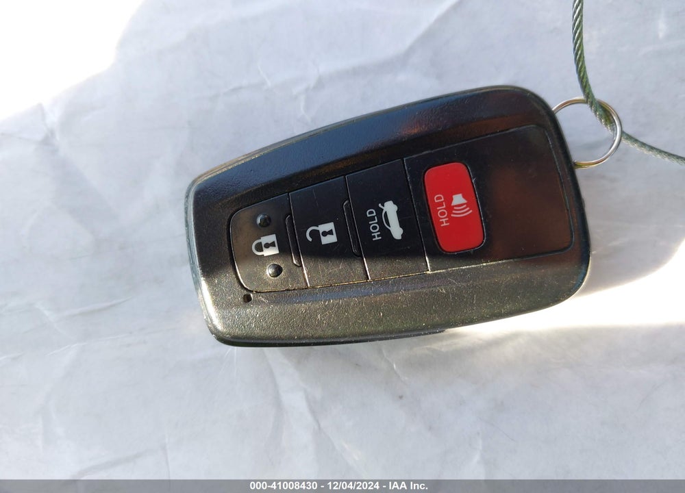 2022 TOYOTA CAMRY LE HYBRID VIN: 4T1C31AKXNU577009