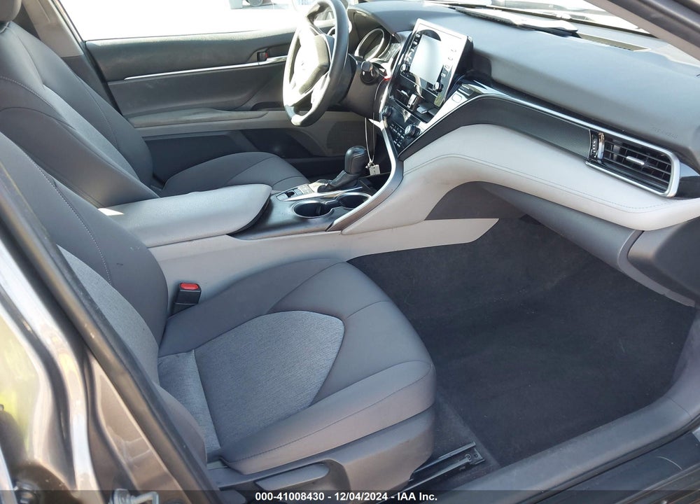 2022 TOYOTA CAMRY LE HYBRID VIN: 4T1C31AKXNU577009