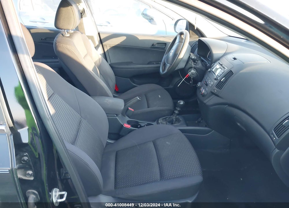 2010 HYUNDAI ELANTRA TOURING GLS VIN: KMHDB8AE5AU071740
