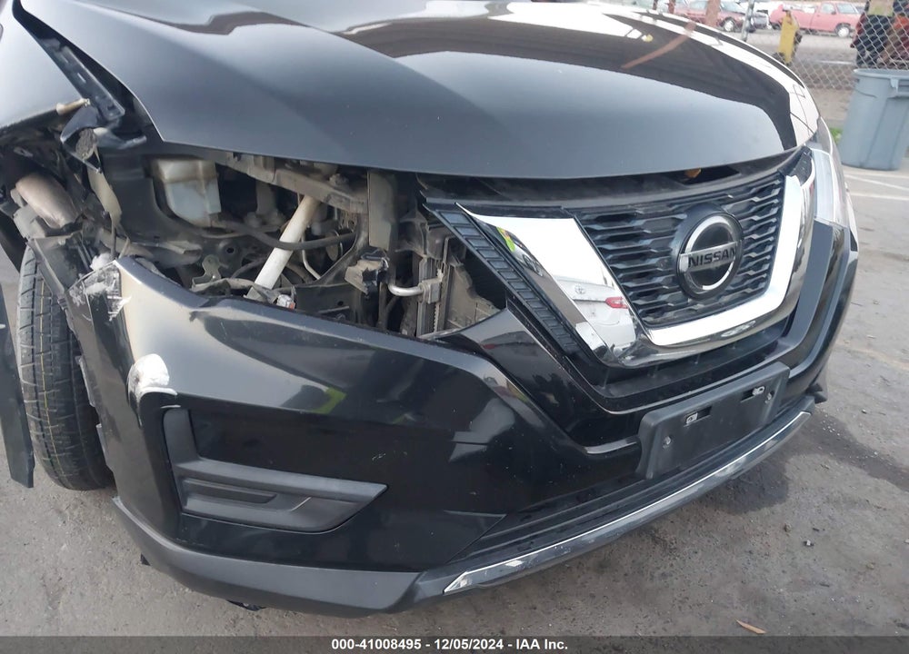 2018 NISSAN ROGUE SV VIN: 5N1AT2MT4JC813333