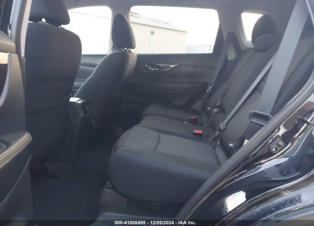2018 NISSAN ROGUE SV VIN: 5N1AT2MT4JC813333