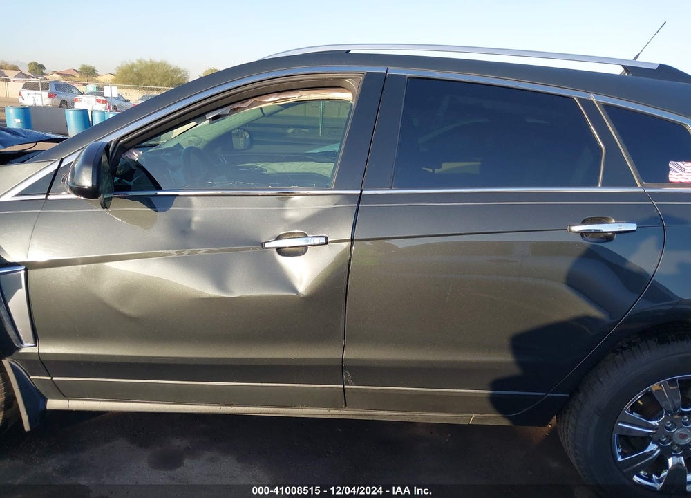 2014 CADILLAC SRX LUXURY COLLECTION VIN: 3GYFNBE37ES613835