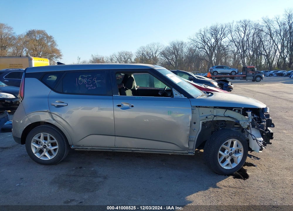 2024 KIA SOUL LX VIN: KNDJ23AU6R7914985