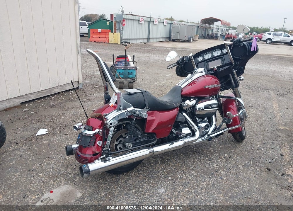 2017 HARLEY-DAVIDSON FLHXS STREET GLIDE SPECIAL VIN: 1HD1KRC16HB628134