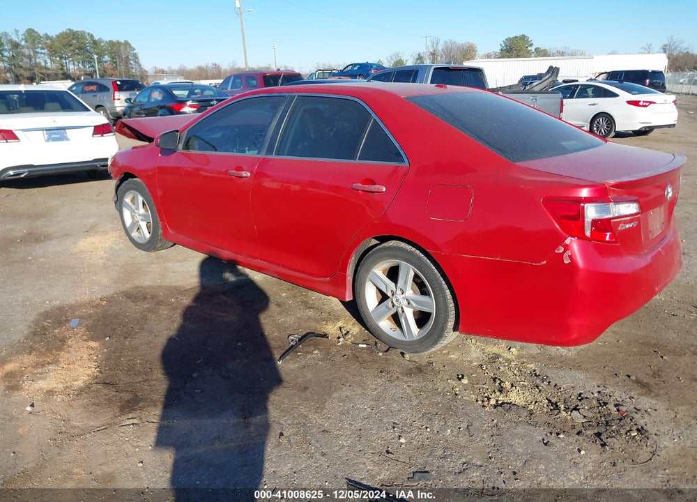 2012 TOYOTA CAMRY SE VIN: 4T1BF1FK7CU562850