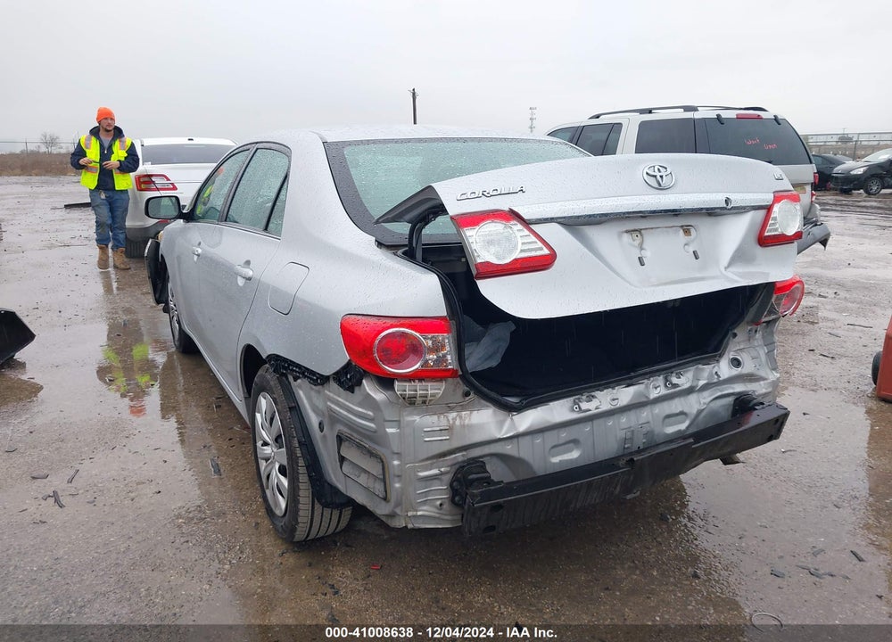 2013 TOYOTA COROLLA LE VIN: 2T1BU4EE5DC037355