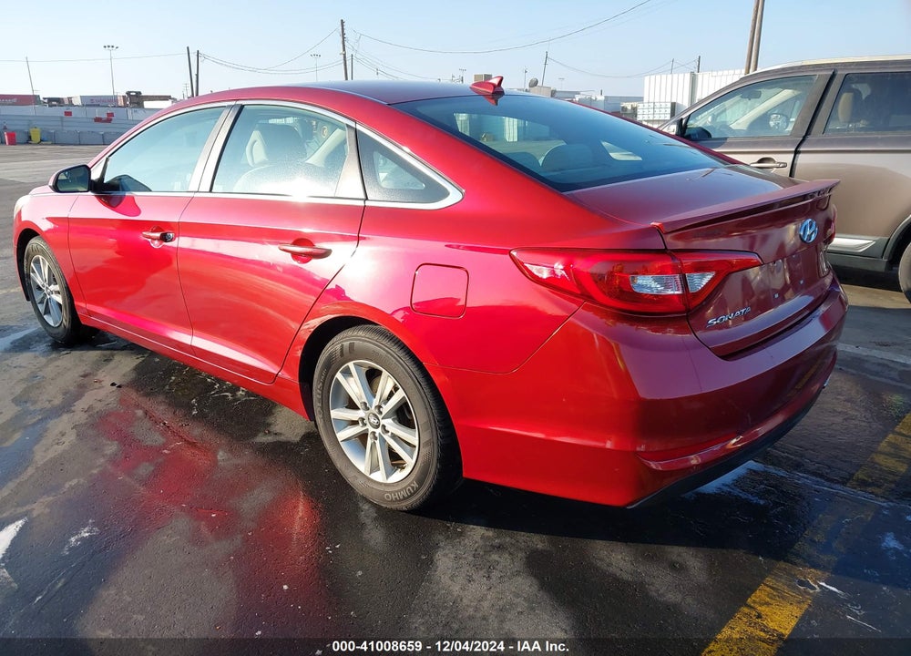 2015 HYUNDAI SONATA SE VIN: 5NPE24AF5FH140289