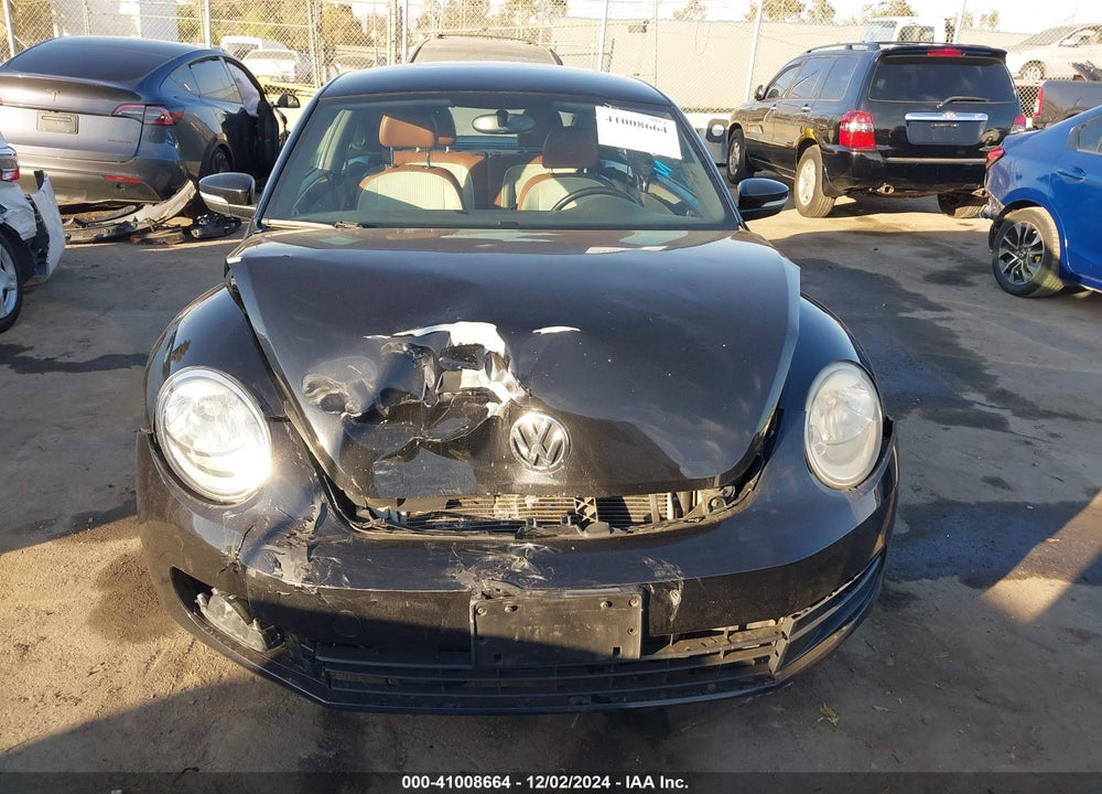 2016 VOLKSWAGEN BEETLE 1.8T CLASSIC VIN: 3VWF17AT5GM638905