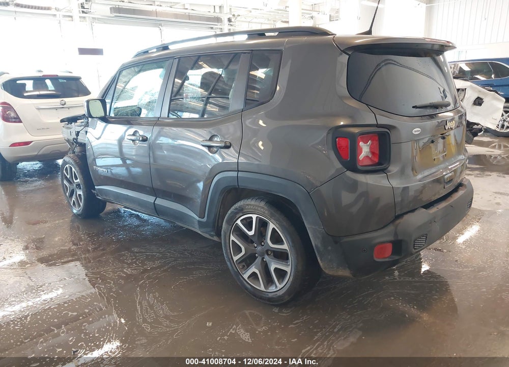 2018 JEEP RENEGADE LATITUDE FWD VIN: ZACCJABB7JPG90663