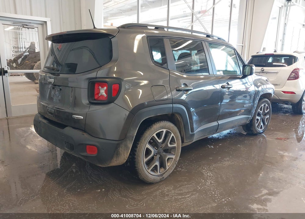 2018 JEEP RENEGADE LATITUDE FWD VIN: ZACCJABB7JPG90663