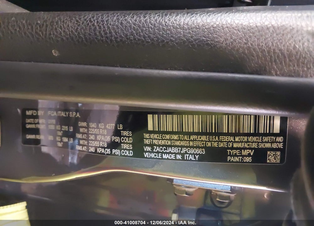 2018 JEEP RENEGADE LATITUDE FWD VIN: ZACCJABB7JPG90663