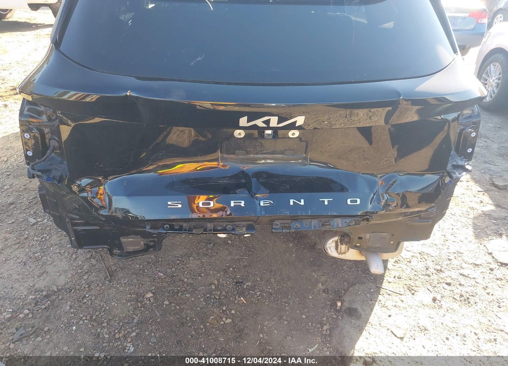2022 KIA SORENTO LX VIN: 5XYRG4LC7NG109895