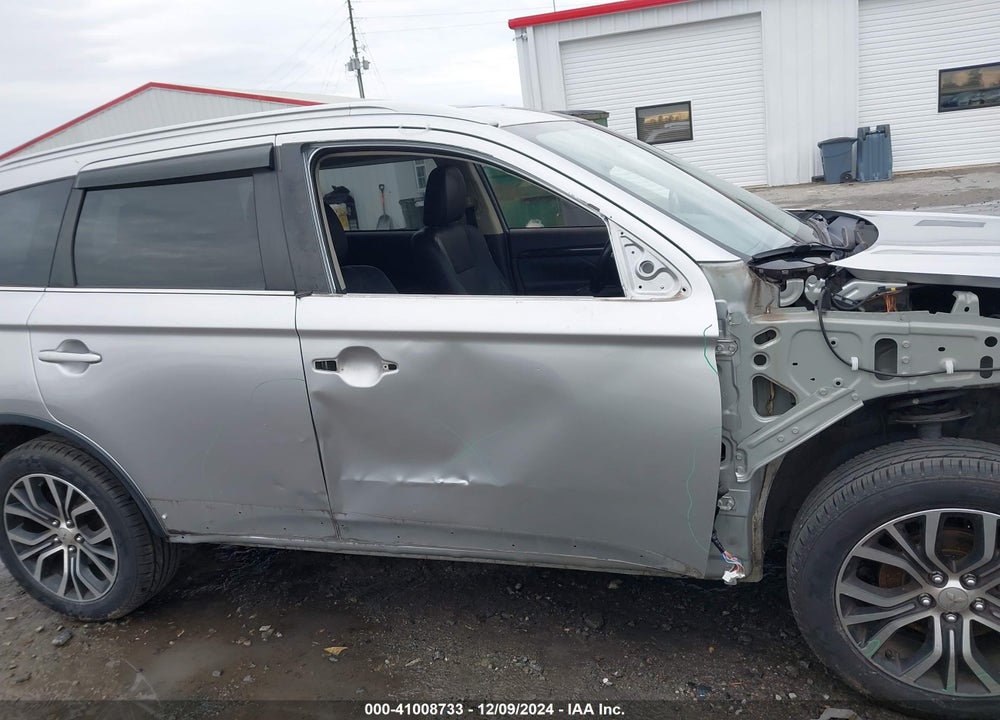 2018 MITSUBISHI OUTLANDER SEL VIN: JA4AD3A31JZ001538