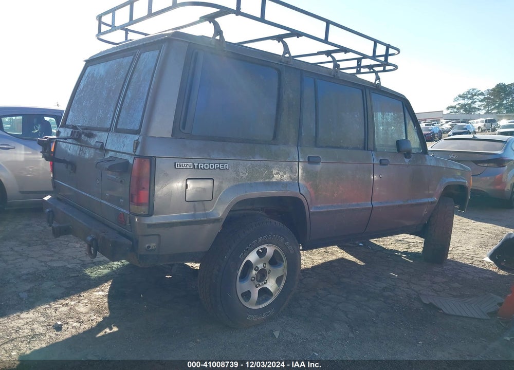 1989 ISUZU TROOPER II VIN: JACCH58E0K8923410