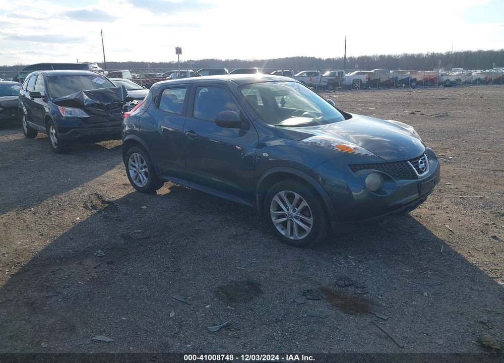 2011 NISSAN JUKE S VIN: JN8AF5MR5BT017052