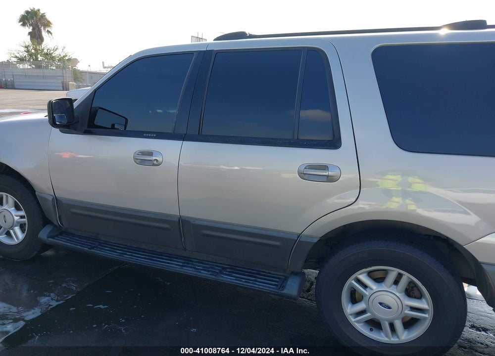 2003 FORD EXPEDITION XLT VIN: 1FMRU15W03LC50240