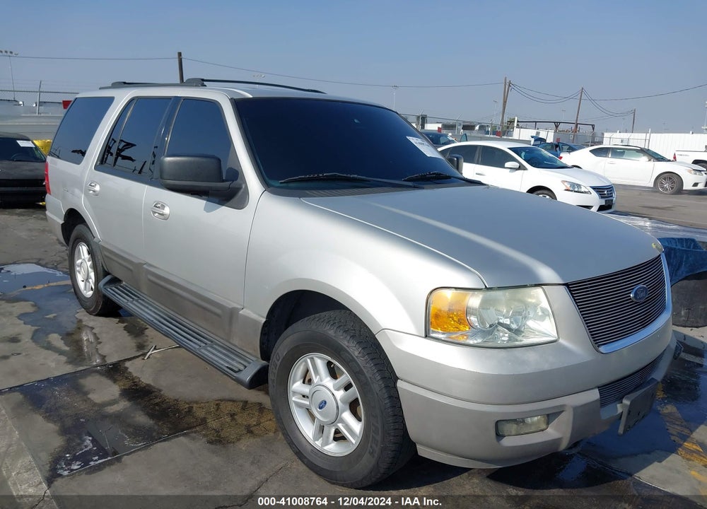 2003 FORD EXPEDITION XLT VIN: 1FMRU15W03LC50240