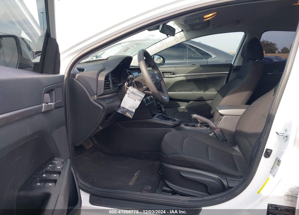 2020 HYUNDAI ELANTRA SE VIN: 5NPD74LF1LH615765