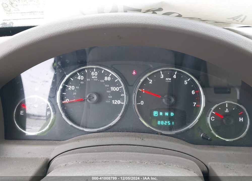 2010 JEEP LIBERTY VIN: 1J4PN2GK2AW135363