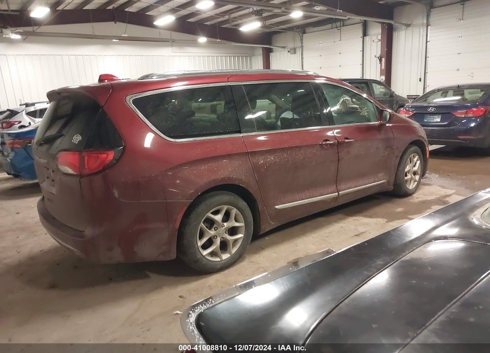 2018 CHRYSLER PACIFICA TOURING L PLUS VIN: 2C4RC1EG0JR330237