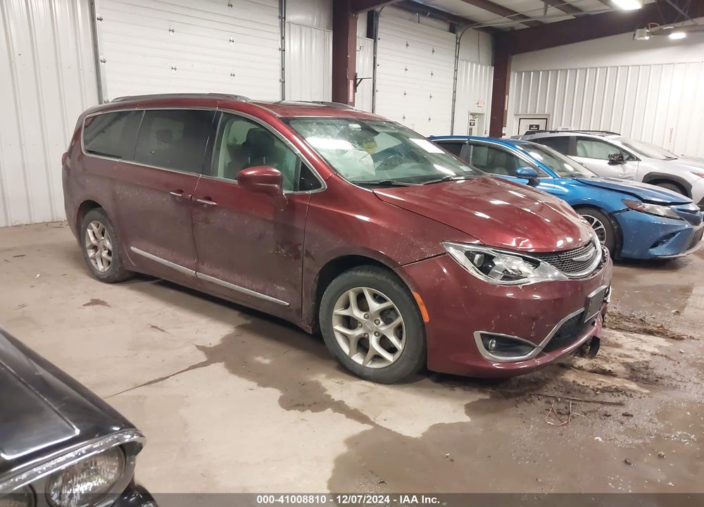 2018 CHRYSLER PACIFICA TOURING L PLUS VIN: 2C4RC1EG0JR330237