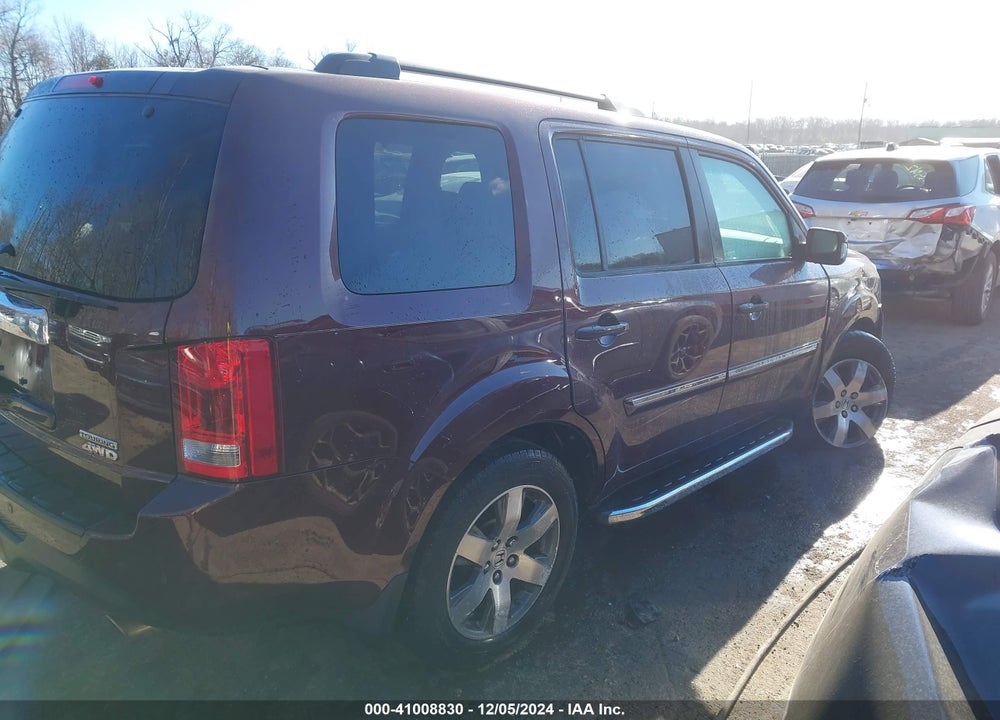 2013 HONDA PILOT TOURING VIN: 5FNYF4H94DB055117