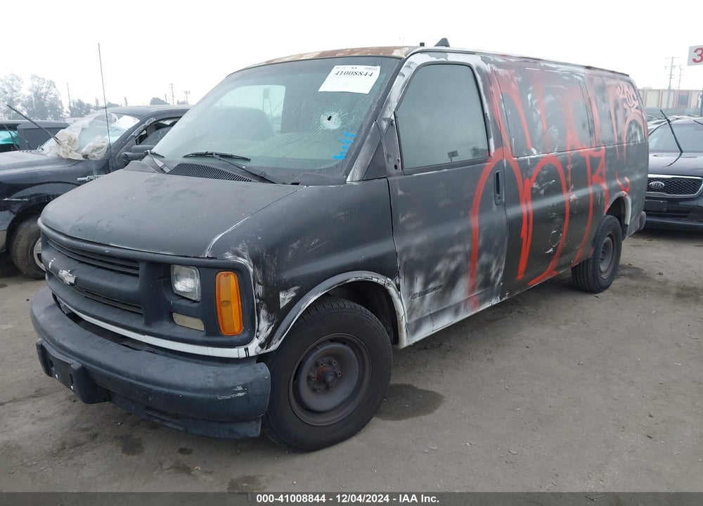 2001 CHEVROLET EXPRESS VIN: 1GCFG25W711135227