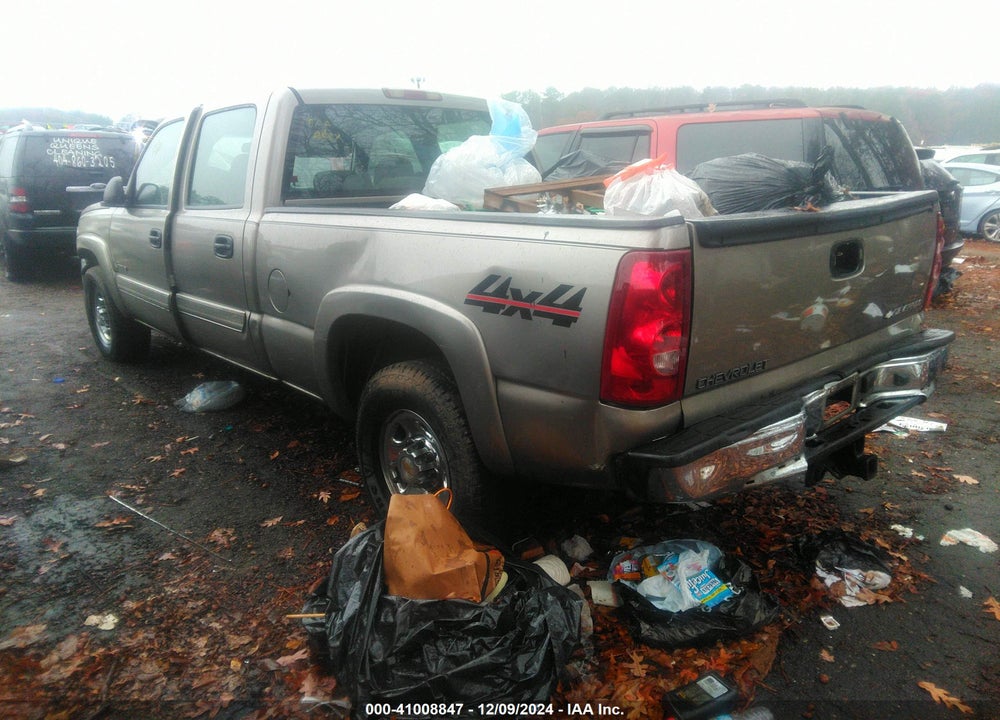 2003 CHEVROLET SILVERADO 1500HD LS VIN: 1GCGK13U83F243523