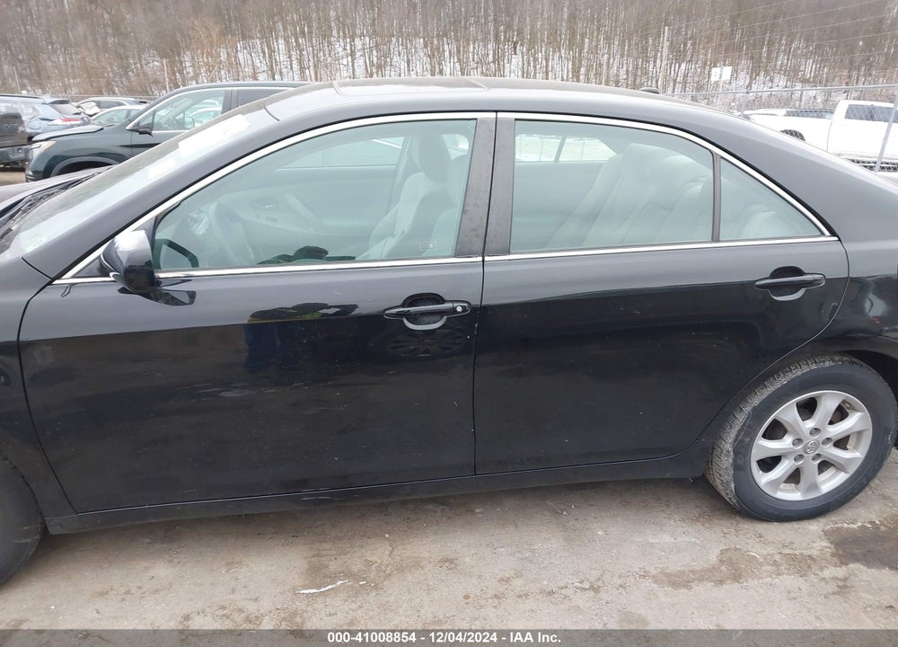 2011 TOYOTA CAMRY LE VIN: 4T4BF3EK5BR152792