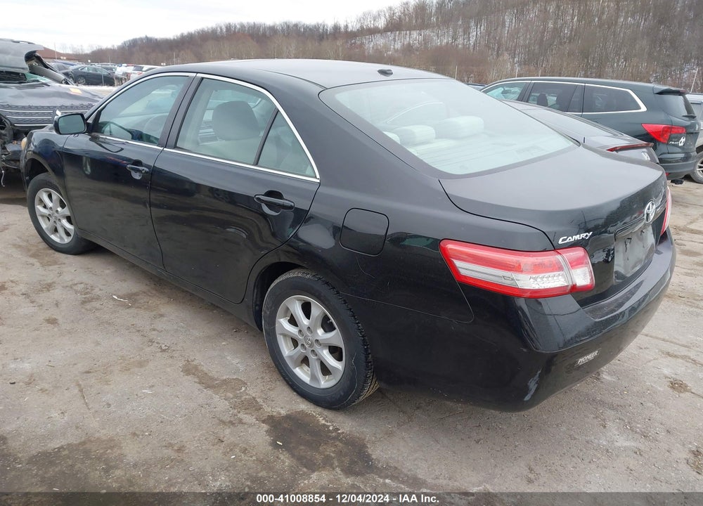 2011 TOYOTA CAMRY LE VIN: 4T4BF3EK5BR152792