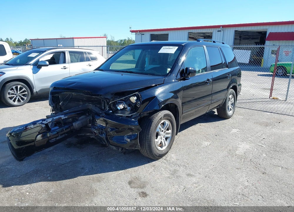 2005 HONDA PILOT EX-L VIN: 5FNYF18525B051600