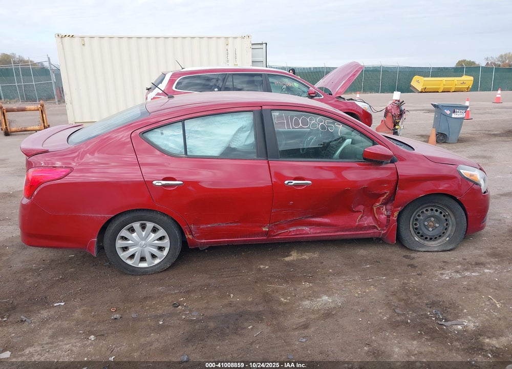 2015 NISSAN VERSA 1.6 SV VIN: 3N1CN7AP5FL821399
