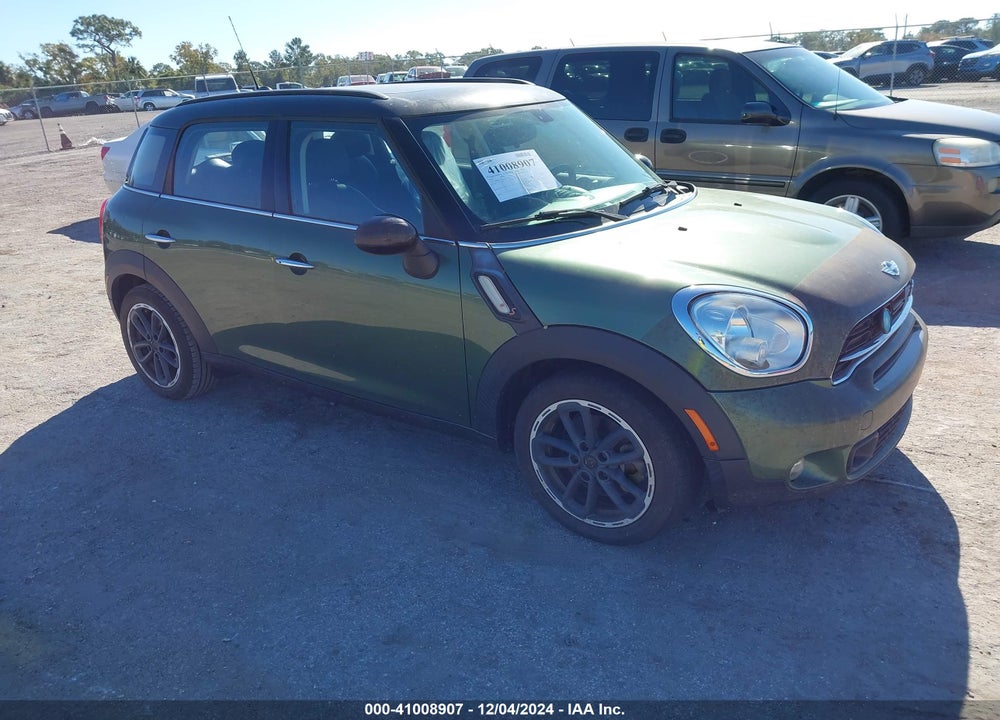 2015 MINI COUNTRYMAN COOPER S VIN: WMWZC3C58FWT02419